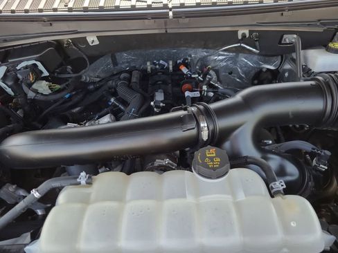 Used 2024 Lincoln Navigator L 4WD image 17