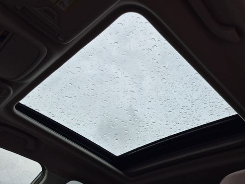 Used 2024 Subaru Forester Touring w/ POP Package 3 AWD/4WD image 15