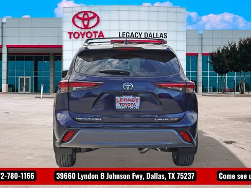 New 2026 Toyota Highlander Limited image 10