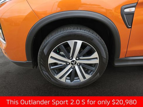 Used 2025 Mitsubishi Outlander Sport AWD image 40