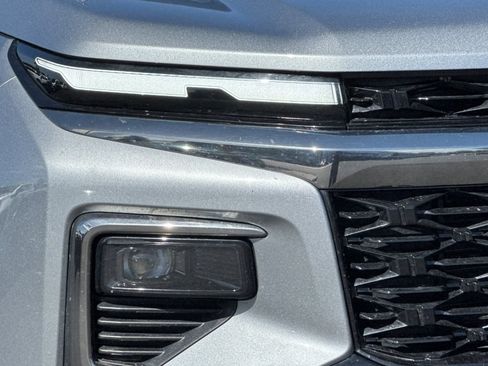 Used 2025 Chevrolet Traverse Z71 image 44