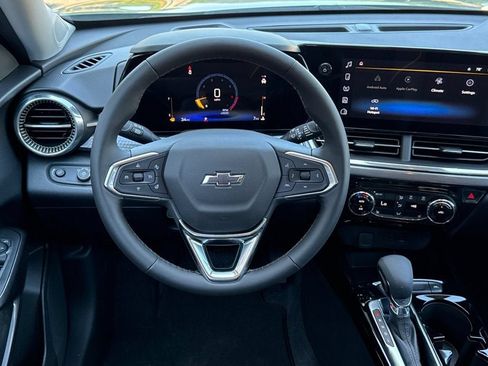 New 2026 Chevrolet Trax ACTIV w/ Driver Confidence Package FWD image 14