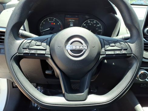 Certified 2025 Nissan Altima 2.5 S FWD image 21