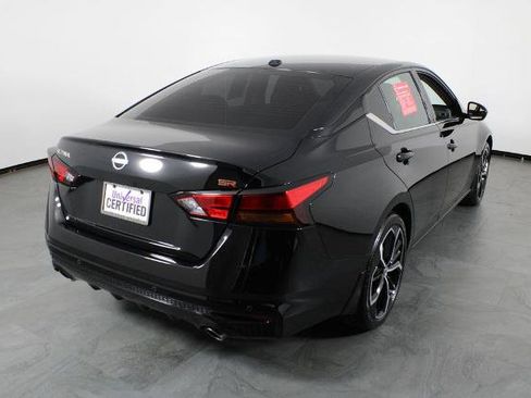 Certified 2025 Nissan Altima 2.5 SR FWD image 16