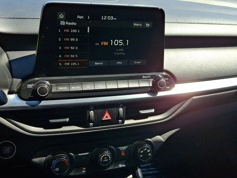 Used 2021 Kia Forte GT-Line image 14