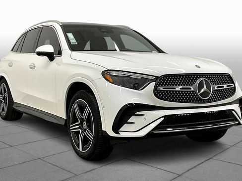 New 2025 Mercedes-Benz GLC 350e 4MATIC image 2