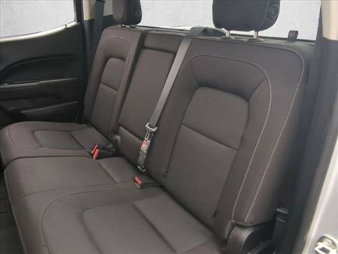 Used 2018 Chevrolet Colorado LT RWD image 19