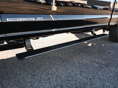 Used 2022 Ford F250 Platinum w/ Tremor Off-Road Package image 10