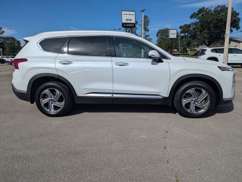 Used 2022 Hyundai Santa Fe SEL w/ Convenience Package image 4