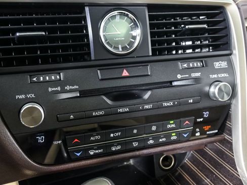 Used 2019 Lexus RX 450h AWD w/ Luxury Package image 16