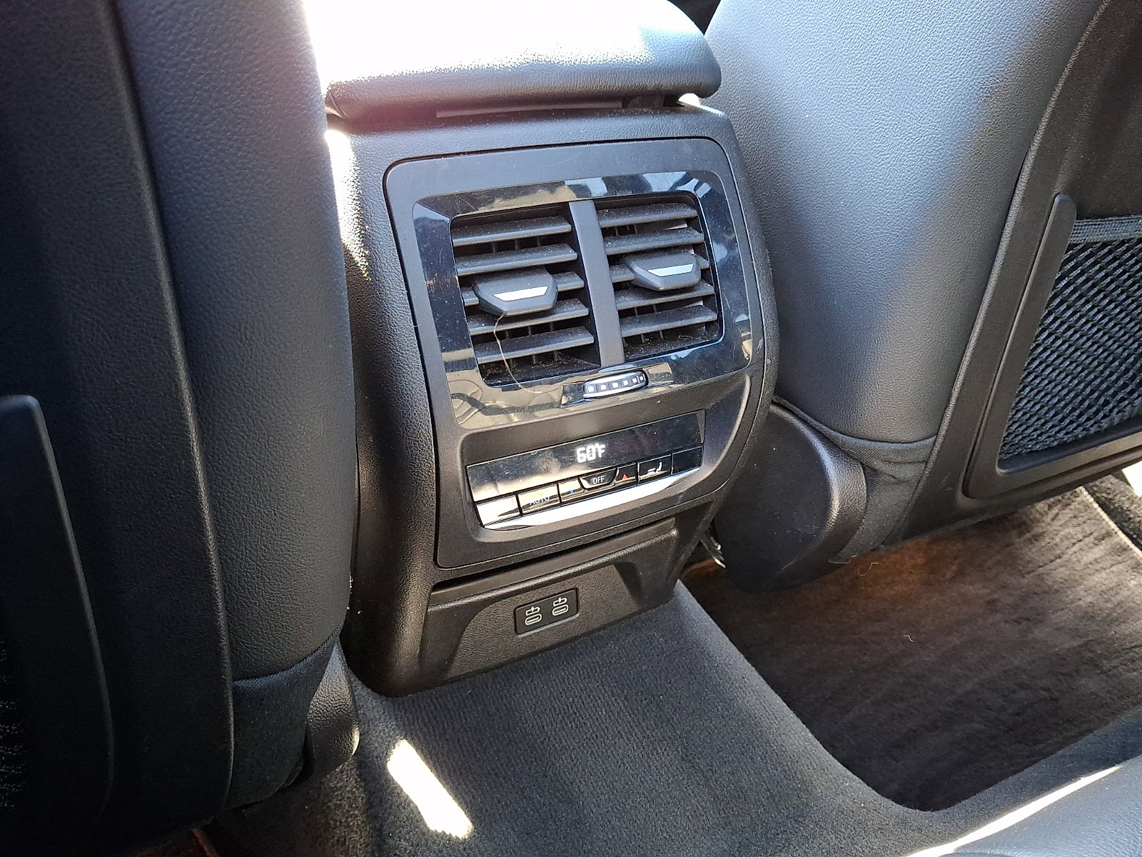 Used 2023 BMW X3 sDrive30i w/ Convenience Package RWD image 11