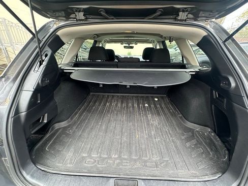 Used 2018 Subaru Outback 2.5i Premium AWD/4WD image 7