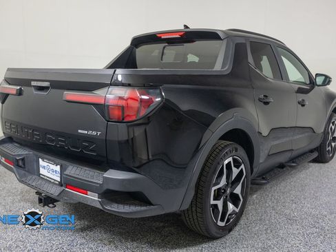 Used 2023 Hyundai Santa Cruz Limited AWD/4WD image 8