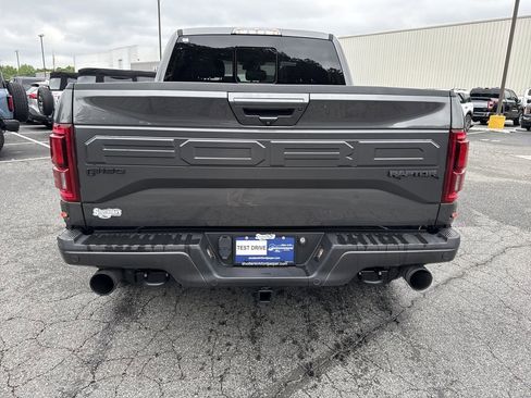 Used 2018 Ford F150 Raptor w/ Equipment Group 802A Luxury AWD/4WD image 6
