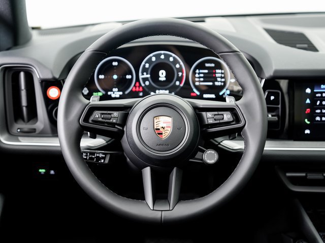 Certified 2026 Porsche Cayenne AWD/4WD image 12