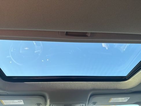 New 2026 Chevrolet Silverado 1500 LTZ w/ Z71 Off-Road Package image 24