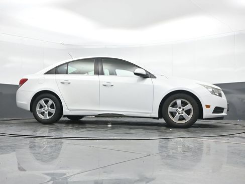 Used 2014 Chevrolet Cruze LT image 24