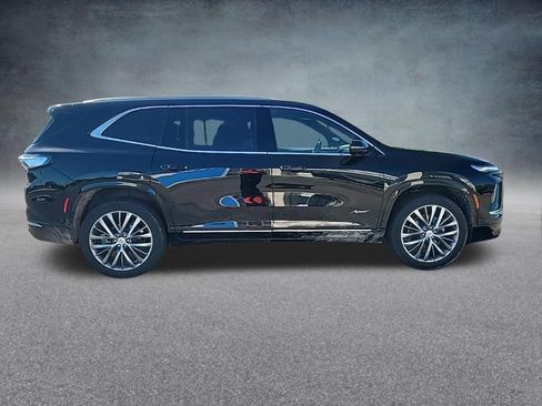 Used 2025 Buick Enclave Avenir w/ Super Cruise Package AWD/4WD image 4