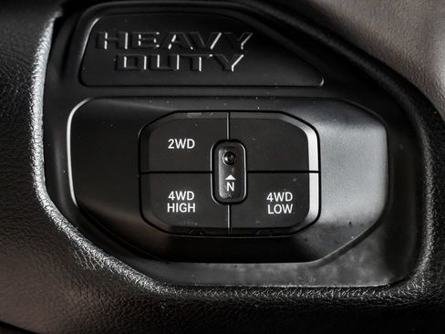 Used 2026 RAM 2500 Big Horn AWD/4WD image 25