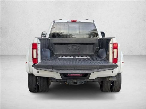 Used 2020 Ford F450 Platinum w/ FX4 Off-Road Package image 6