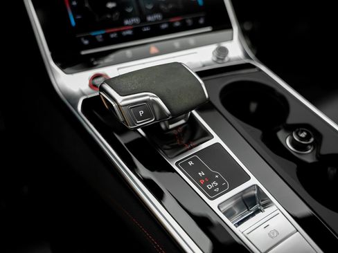 Used 2022 Audi RS 7 Sportback AWD/4WD image 52