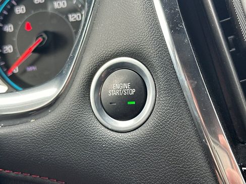 Certified 2023 Chevrolet Traverse RS image 34