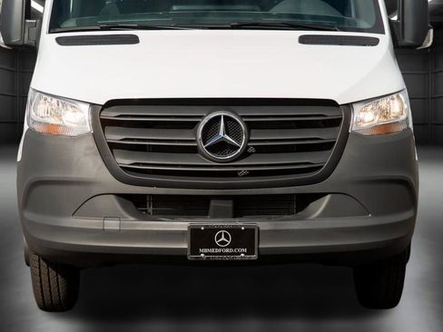 Used 2024 Mercedes-Benz Sprinter 3500 image 14
