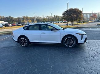 New 2025 Kia K4 GT-Line video 2