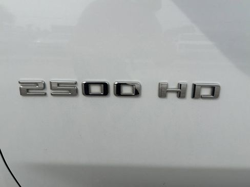 Used 2021 Chevrolet Silverado 2500 Custom w/ Gooseneck/5TH Wheel Package AWD/4WD image 6