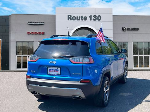Used 2022 Jeep Cherokee Limited AWD/4WD image 4