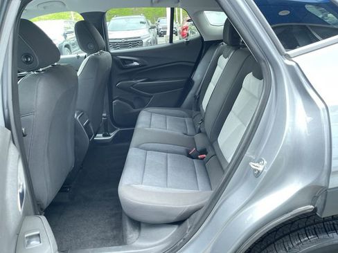 Certified 2024 Chevrolet Trax LS w/ Driver Confidence Package FWD image 22