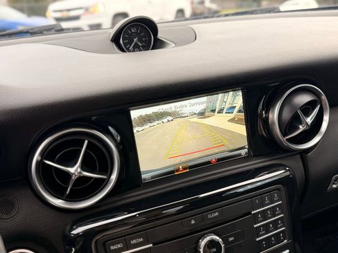 Used 2019 Mercedes-Benz SLC 43 AMG image 39