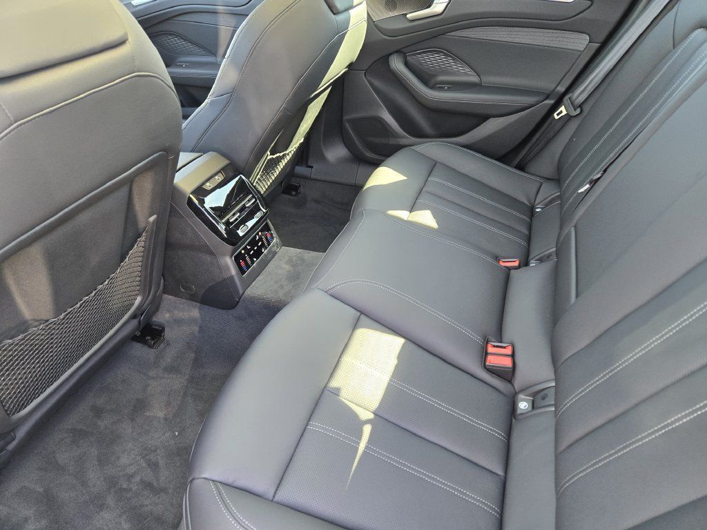Used 2026 Audi A6 Premium Plus AWD/4WD image 36