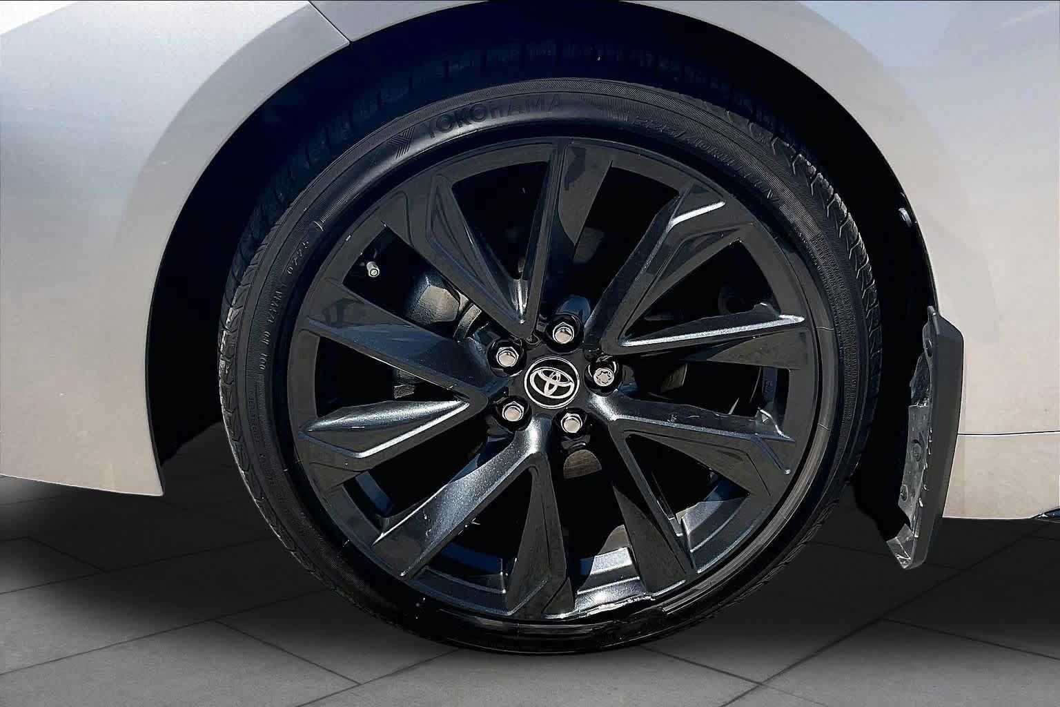 Used 2025 Toyota Corolla SE FWD image 11