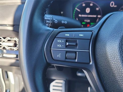 Used 2025 Honda Accord Sport image 17