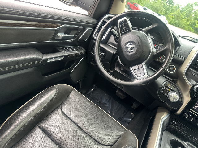 Used 2019 RAM 1500 Laramie AWD/4WD image 20