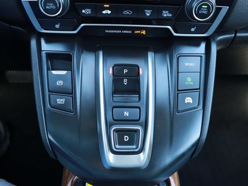 Used 2022 Honda CR-V Touring image 17