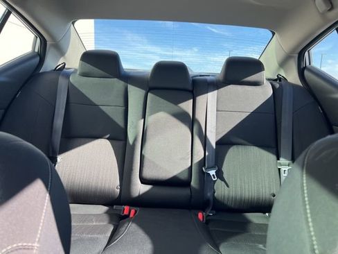 Used 2024 Nissan Altima 2.5 SV image 12