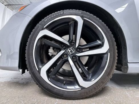 Used 2021 Honda Accord Sport image 14