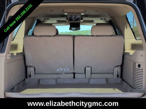 Used 2012 GMC Yukon XL SLT w/ SLT-2 Equipment Package AWD/4WD image 13