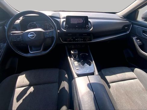 Used 2025 Nissan Rogue SV FWD image 15
