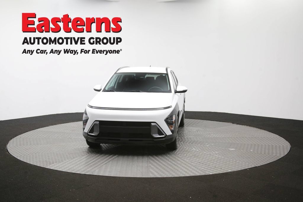 Used 2025 Hyundai Kona SEL FWD image 55