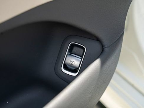 Used 2022 Mercedes-Benz S 500 4MATIC image 37