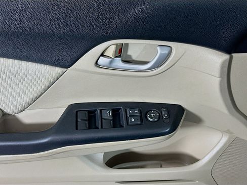 Used 2014 Honda Civic LX image 15