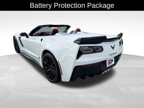 Used 2016 Chevrolet Corvette Z06 w/ 3LZ Preferred Equipment Group RWD image 7