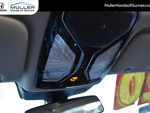 Used 2020 BMW 750i xDrive w/ Executive Package image 36