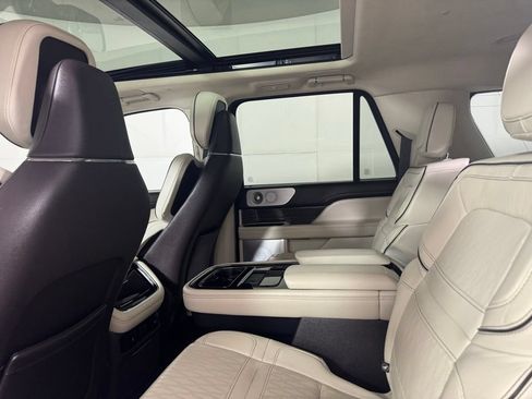 Certified 2023 Lincoln Navigator L Black Label AWD/4WD image 13