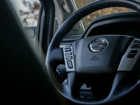 Used 2018 Nissan Titan PRO-4X w/ Pro-4x Convenience Package image 49