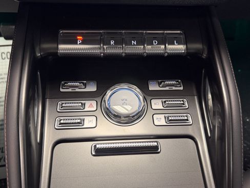 New 2026 Lincoln Nautilus Reserve w/ Jet Appearance Package AWD/4WD image 12