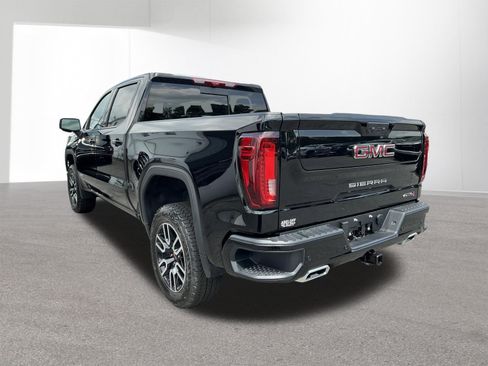 New 2026 GMC Sierra 1500 AT4 w/ AT4 Premium Package AWD/4WD image 5